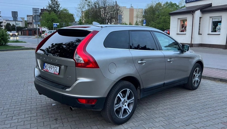 Volvo XC 60 cena 61000 przebieg: 160000, rok produkcji 2012 z Łomianki małe 121